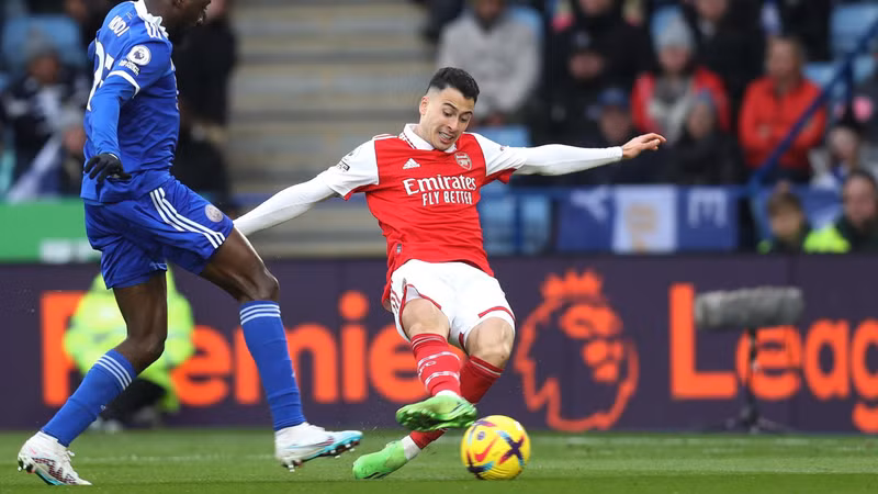 Video bàn thắng Leicester City 0-2 Arsenal: Súng nổ sân khách